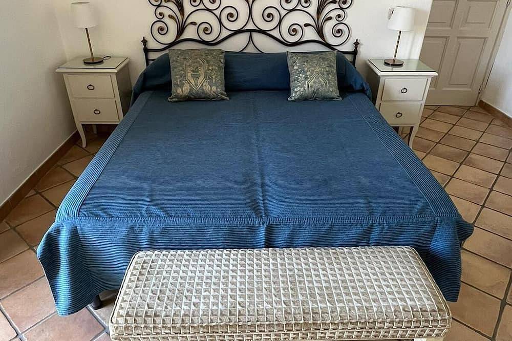 Chez Marie - Family and Pet Friendly Apartment in Forio d'Ischia with Sea View in Forio, Ischia