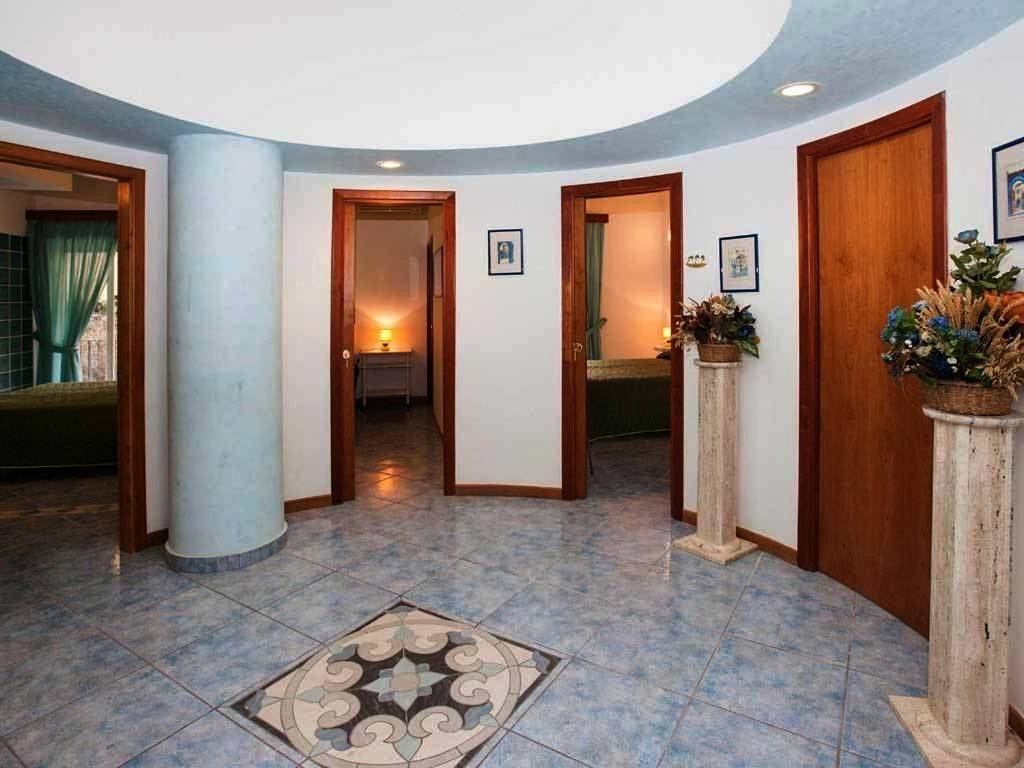 Double or Twin Room with Bathroom in Ischia Porto, Ischia Stadt