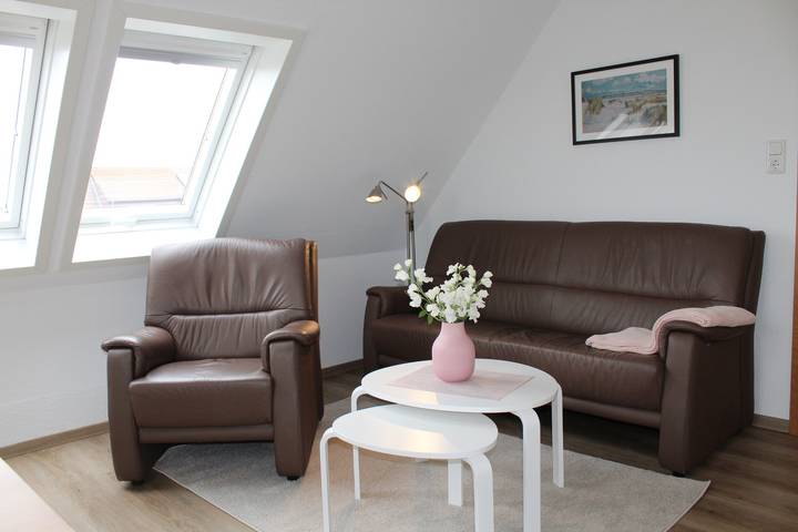 Ganze Ferienwohnung, Peters, "Haus Anker" - Ferienwohnung Diekblick in Neuharlingersiel, Landkreis Wittmund
