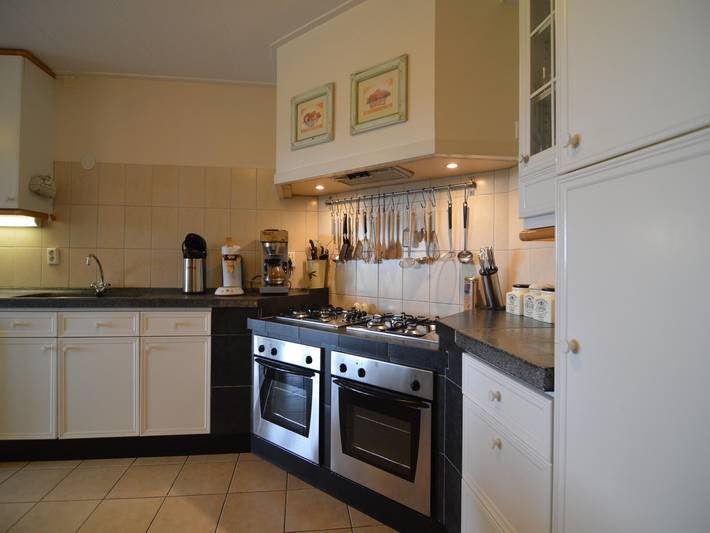 Ferienhaus für 12 Personen, mit Balkon und Terrasse sowie Garten und Sauna in Holländische Küste - 4