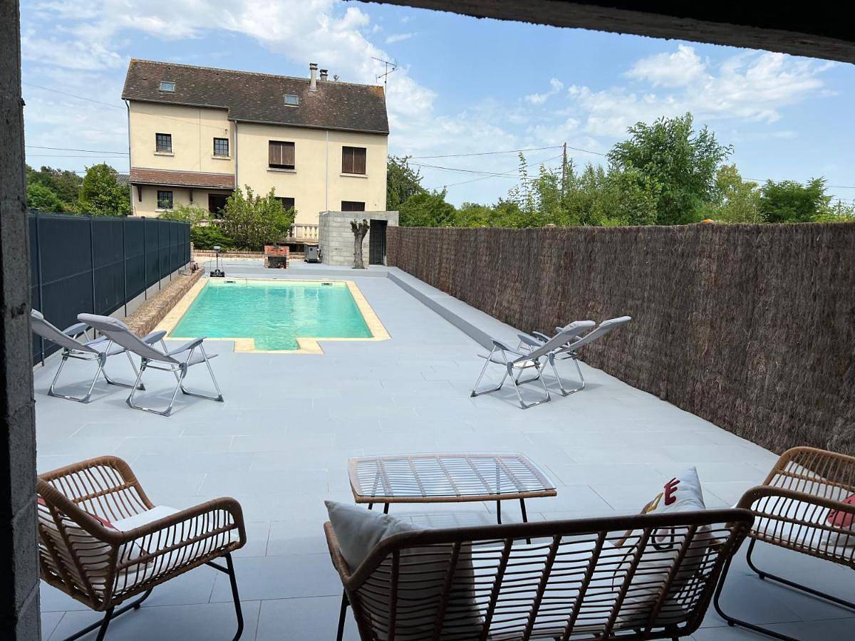 Double Room in Mer, Région de Blois
