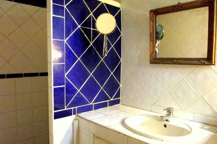 Location de vacances pour 6 personnes, avec jardin à Le Cailar - 4