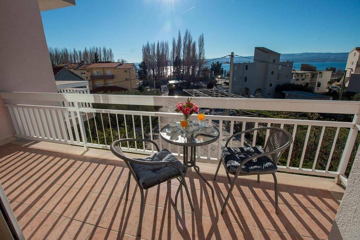 Appartamento vacanze a Duće a partire da 233€ a notte