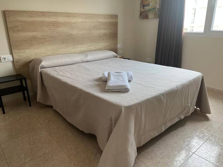 Hôtel pour 2 personnes, avec vue et terrasse dans La Marina - 3