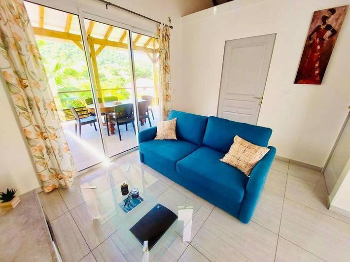 Gîte pour 4 personnes, avec terrasse à Terre-de-Haut - 2