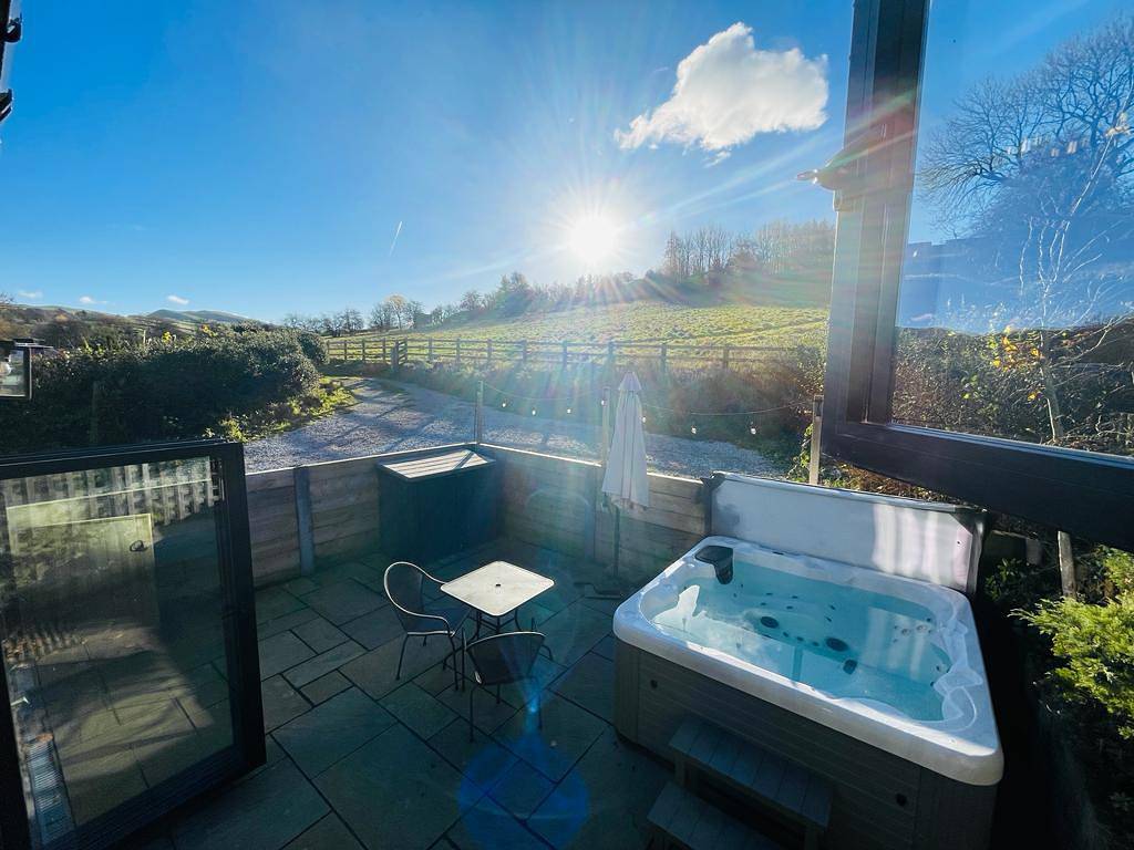 Holiday Home for 2 People in Midlands, Peak District