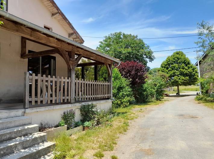 Gîte pour 8 personnes, avec jardin