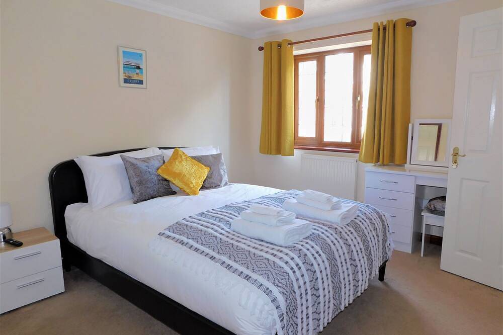 Railway View -  a house that sleeps 6 guests  in 3 bedrooms in Cromer, Norfolk Coast