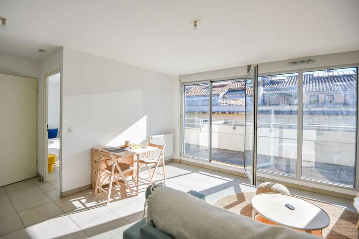 Appartement entier, Le Camas - Bel appart avec terrasse ensoleillée in Marseille, Région de Marseille