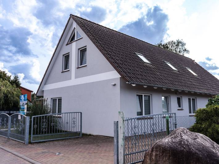 Ferienwohnung für 8 Personen, mit Garten, kinderfreundlich in Kröslin
