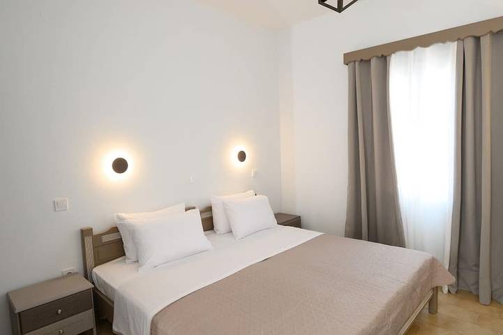 Gîte pour 2 personnes, avec balcon et jardin dans Panormos - 3