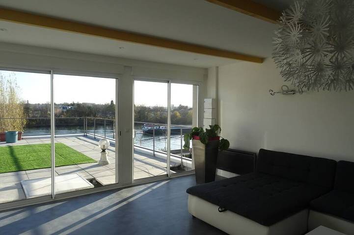 Gîte pour 8 personnes, avec Terrasse à Villeneuve-le-Roi