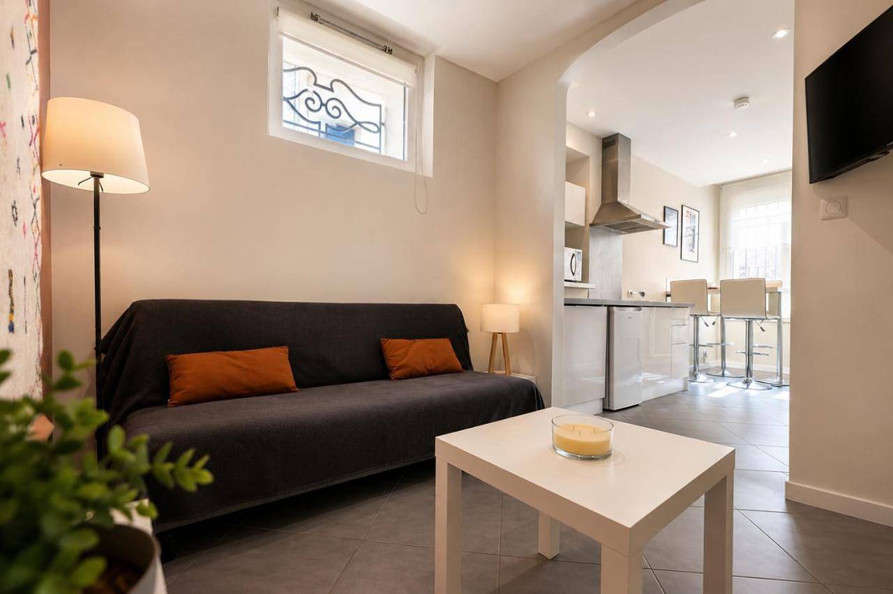 Appartement entier, T2 rénové Wifi - 6 min des plages in Latour-Bas-Elne, Côte d'Améthyste