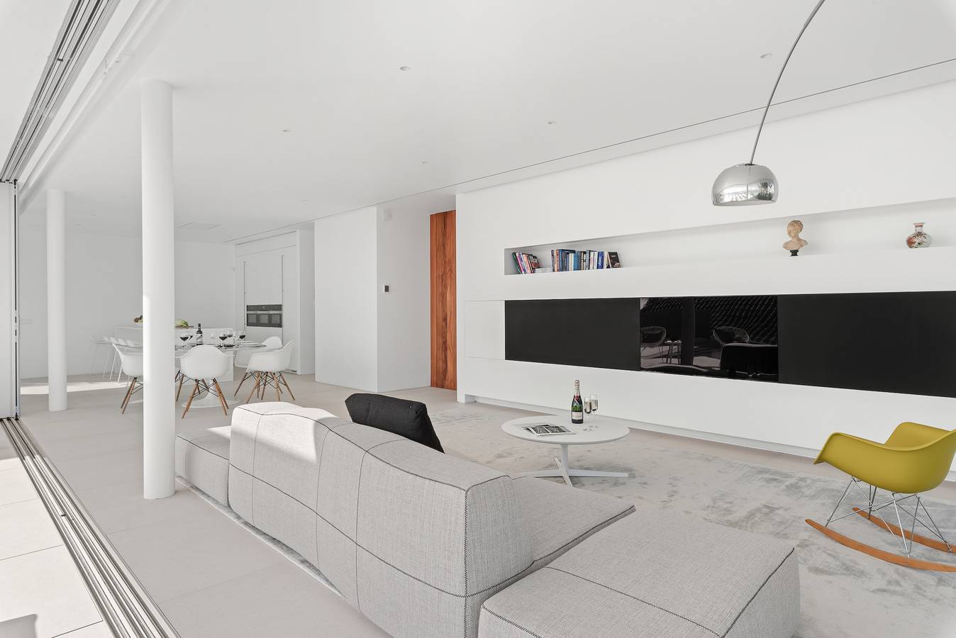 Vacation Villa 'Karat  Murano' with Sea View, Wi-Fi and Air Conditioning in Callao Salvaje, Adeje