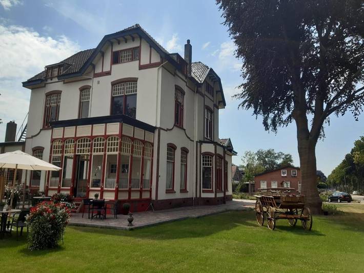 Vakantiehuis voor 2 personen, with Terras and Tuin as well as Uitzicht in Stadskanaal