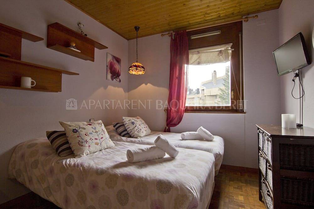 Entire apartment, Era Cabana - Edificio Saumet in Baqueira, Naut Aran