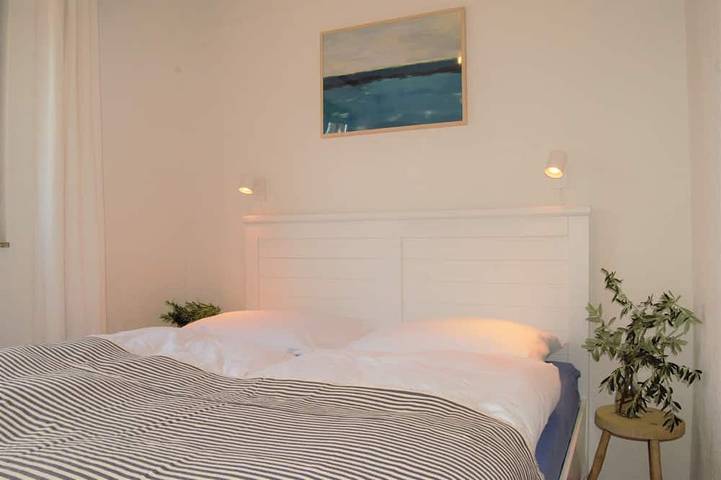 Appartement entier, 300 meters to the beach, with sea view and garden in Biograd na Moru, Région de Zadar