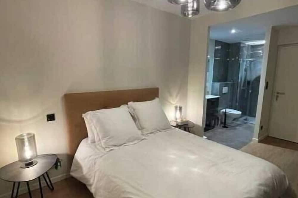 Appartement entier, Appart ‘ Hôtel “Pilote” – 4/6 Pers in Niergnies, Département Nord
