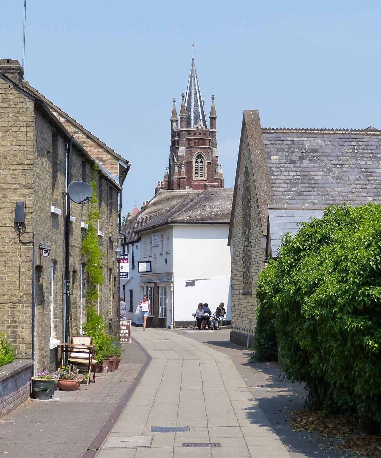 Entire apartment, Marina View Duplex Apt 2 Br Parking St Neots Town Centre in St Neots, Cambridgeshire