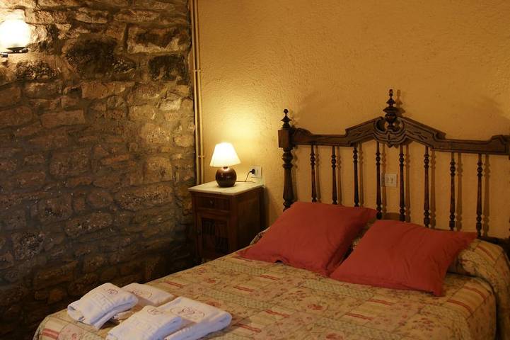 Casas Rurales La Salada pour 4 personnes in Lladurs, Comarques centrales