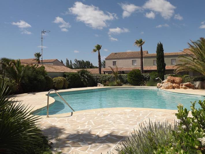 Location de vacances pour 6 personnes, avec Terrasse et Piscine à Valras-Plage