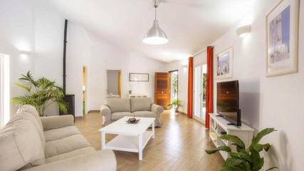 Villa in Crestatx, Sa Pobla für 6 
