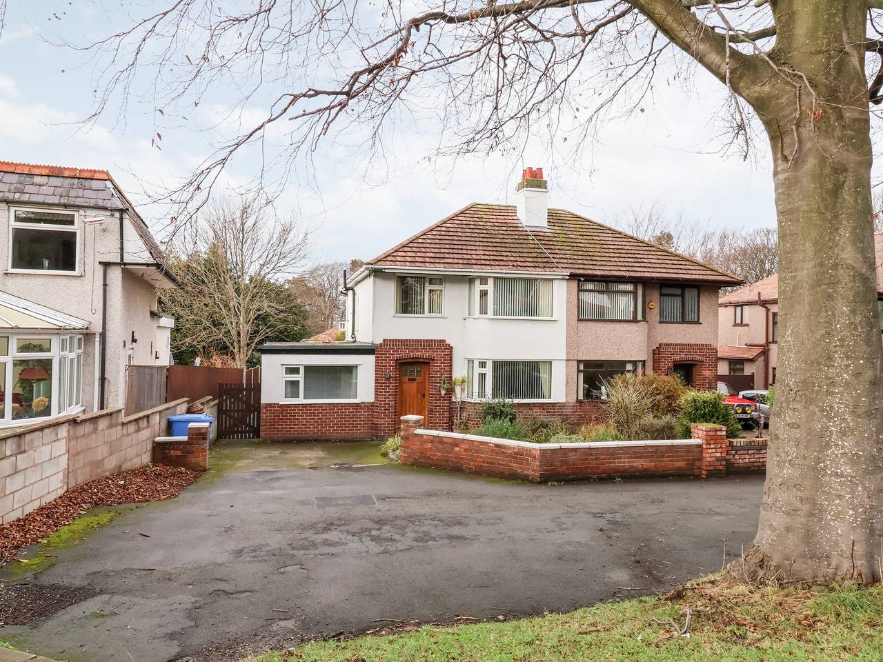 The Hollies in Prestatyn, Denbighshire