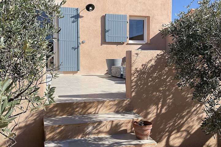 Location de vacances pour 2 personnes à Cabrières-d'Aigues