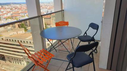 Gîte pour 4 personnes, avec vue et jardin dans Gare de Lyon Part Dieu
