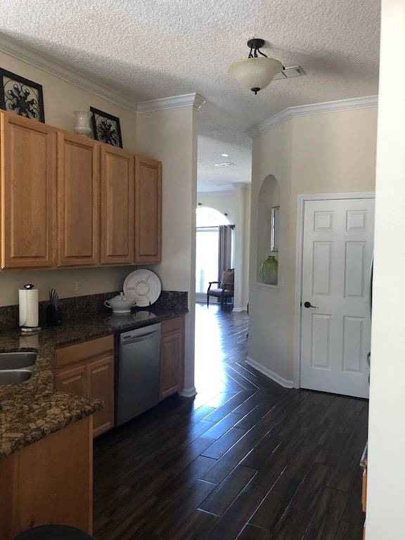 Beautiful home with pool in Clay County (FL)