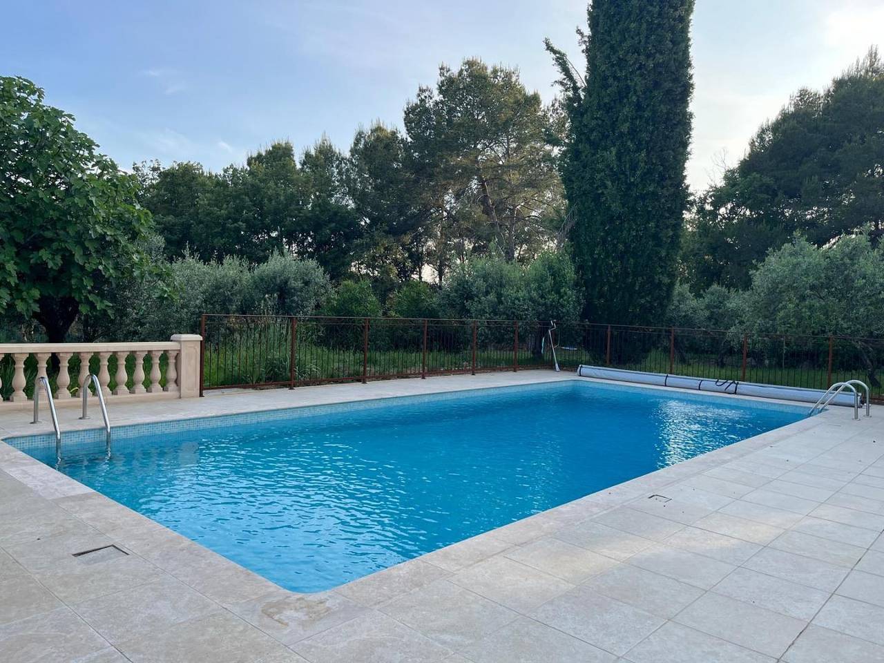 Villa "Belles Feuilles" avec piscine et tennis in Trans-en-Provence, Région de Draguignan