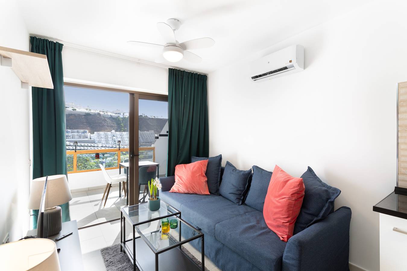 Casa Neale: Vistas al mar, piscina compartida y terraza privada en Puerto Rico in Puerto Rico (Gran Canaria), Gran Canaria Sur