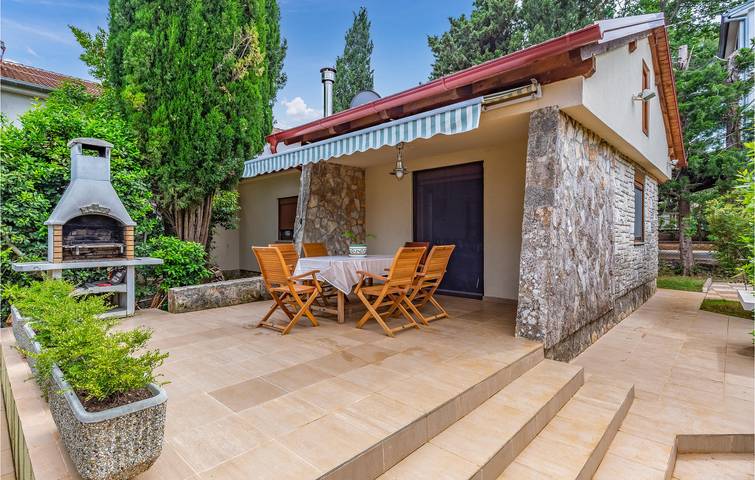 Ferienhaus für 6 Personen, mit Terrasse in Premantura - 2