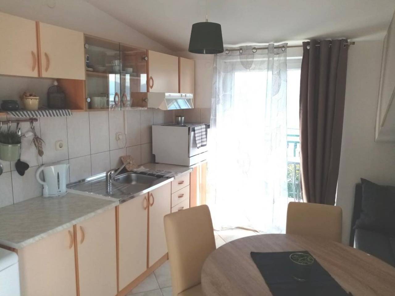 Hel leilighet, Apartments Silva - Two Bedroom Apartment with Balcony and Sea View in Slatine, Čiovo
