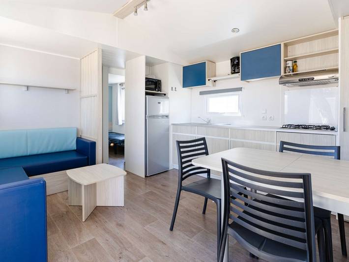 Gîte pour 6 personnes, avec piscine et terrasse dans Office De Tourisme De Narbonne Plage - 2