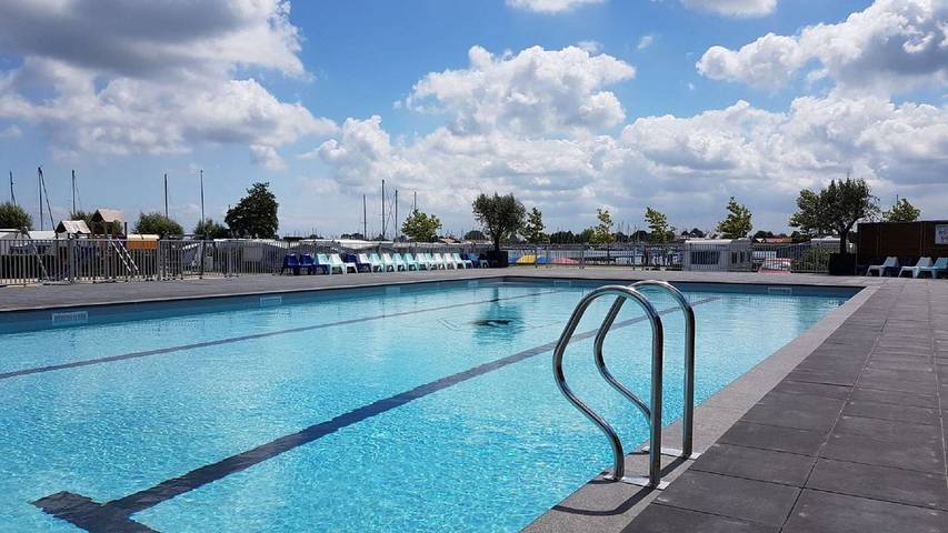 Ferienhaus für 9 Personen, mit Garten und Pool, mit Haustier in Kortgene - 2