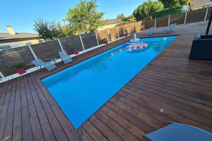 Location de vacances pour 6 personnes, avec piscine et terrasse à Saint-Jean-d'Illac - 3