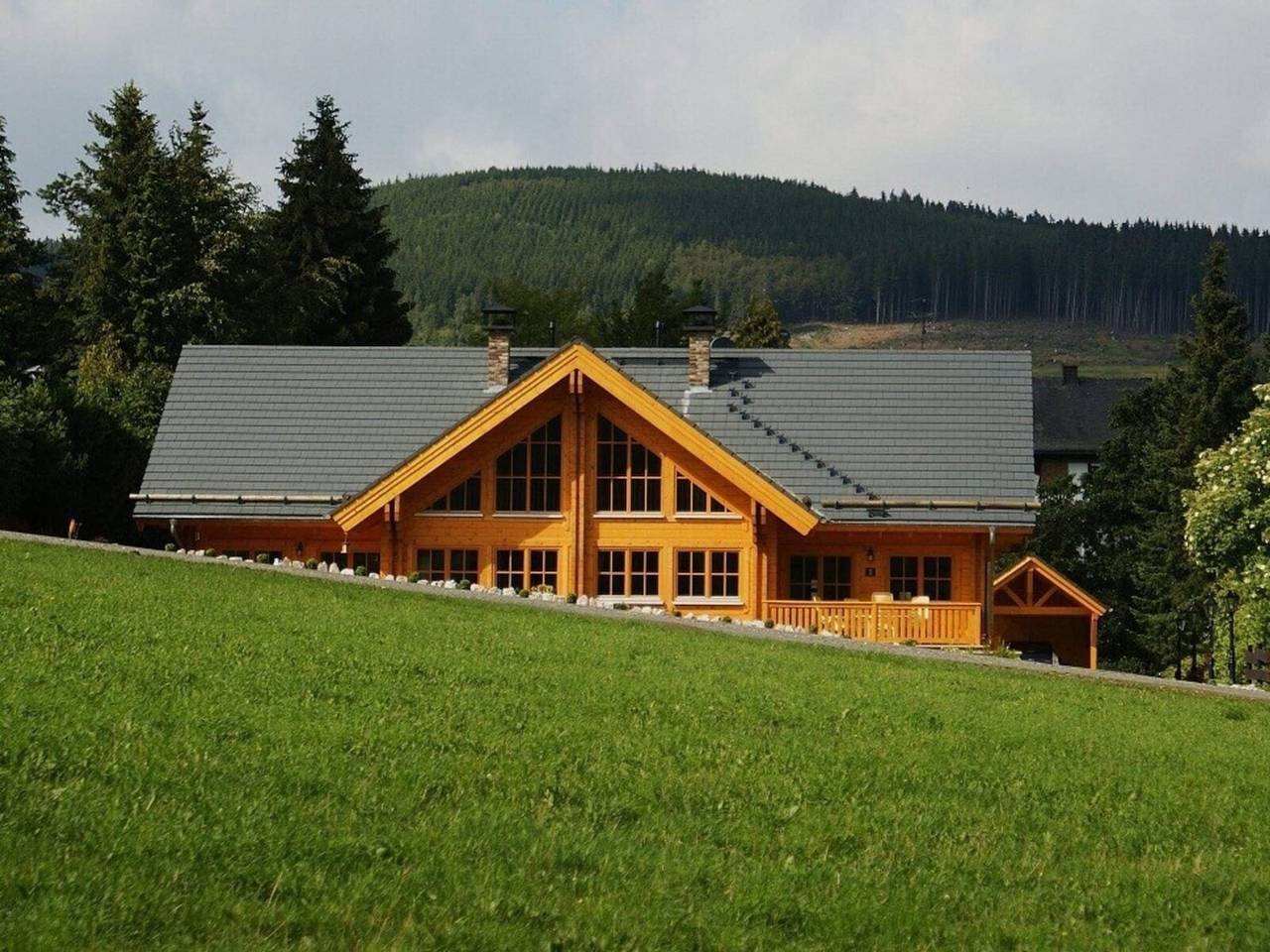 Ferienhaus am Skilift K1 mit Sauna in Willingen, die Mittelgebirge
