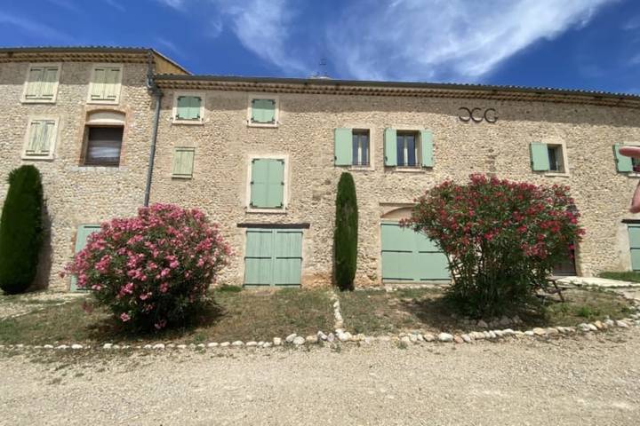 Ganze Wohnung, Ferienwohnung für 4 Personen mit Garten in Brunet, Alpes-de-Haute-Provence