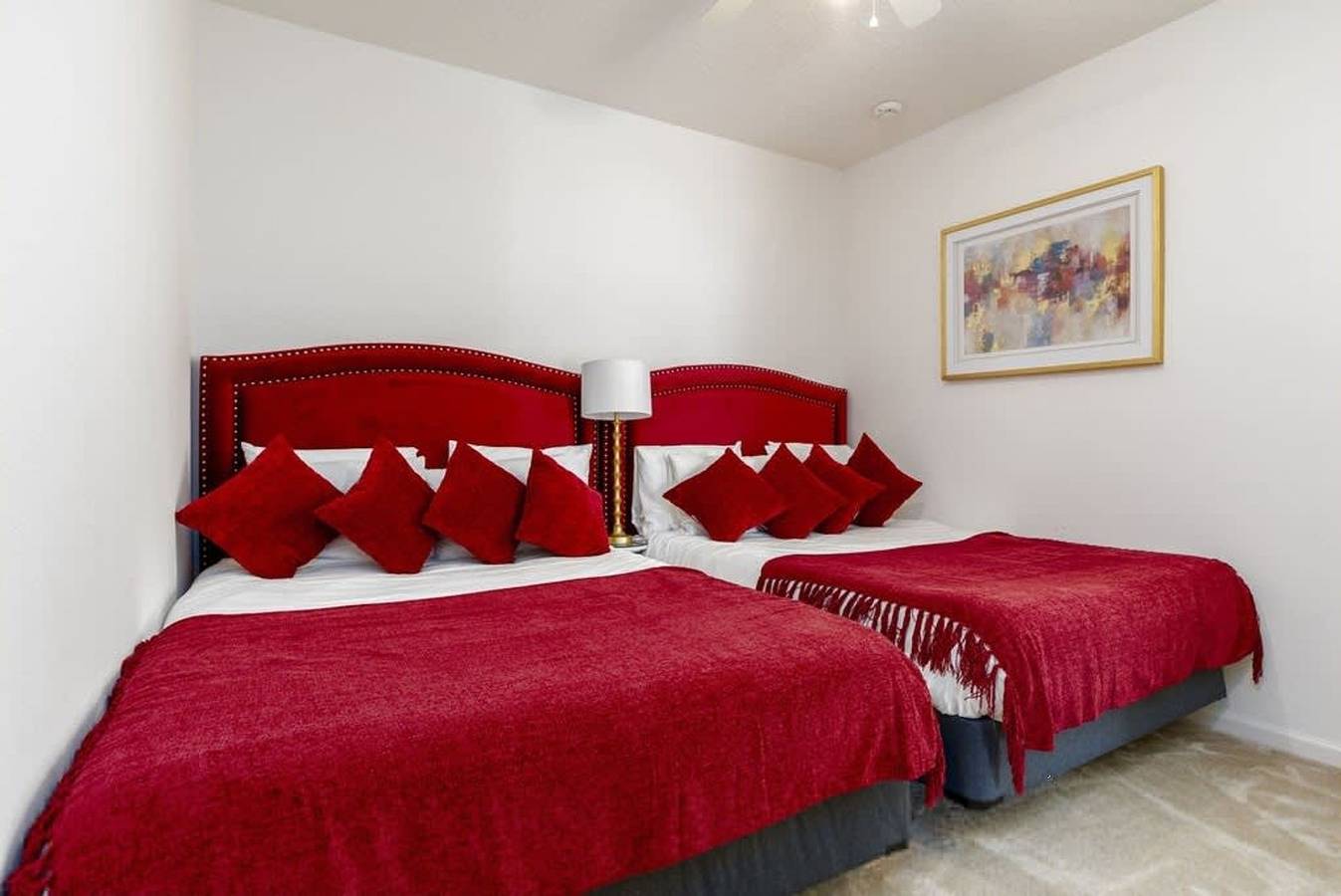 Bellavida 8 bed Theme Rooms in Kissimmee, Osceola County