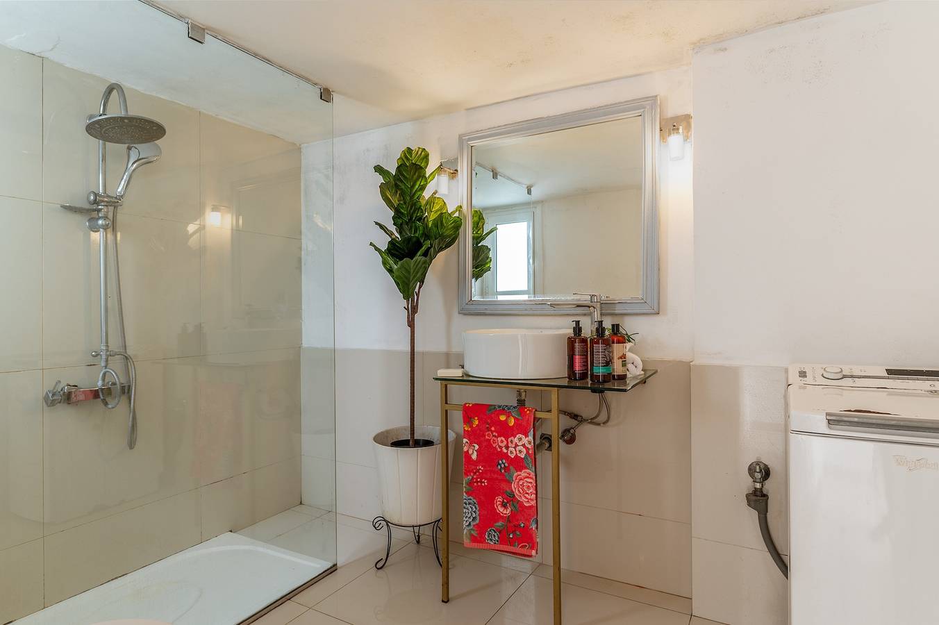 Apartamento entero, Apartamento 'Dreaming of Greece G1' con terraza privada, Wi-Fi y aire acondicionado in Atenas, Sección sur de Atenas