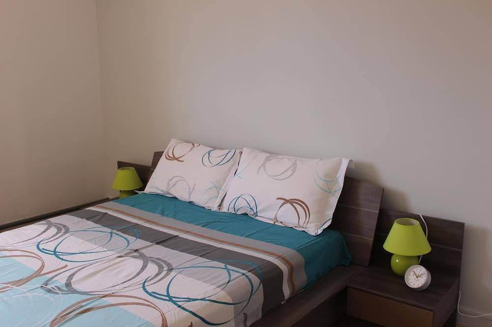 Villa de 3 estrellas en el segundo jardín cerrado frente al mar y playa y estacionamiento privado in Agon-Coutainville, Coutances y alrededores