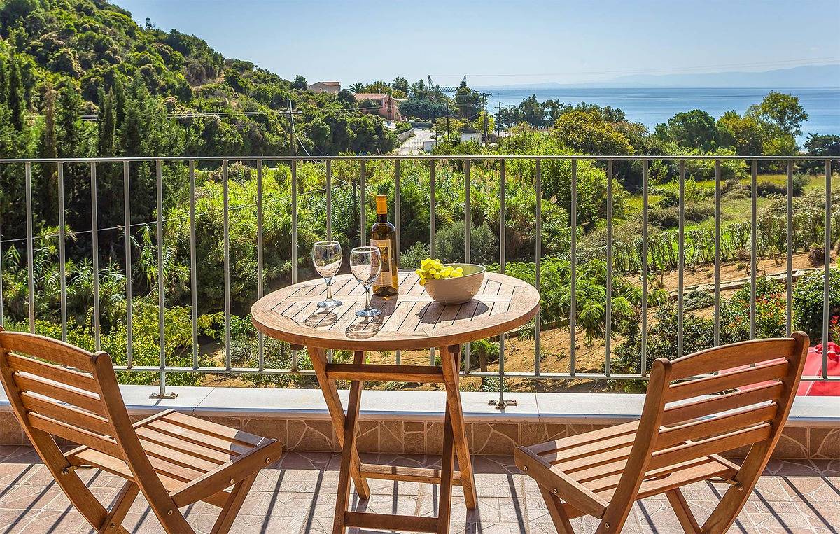 Villa Giorgio with Private Pool in Skala, Céphalonie