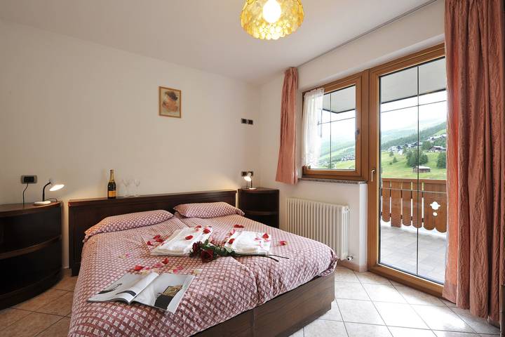 Ferienwohnung für 6 Personen, mit Balkon und Terrasse in Livigno - 3