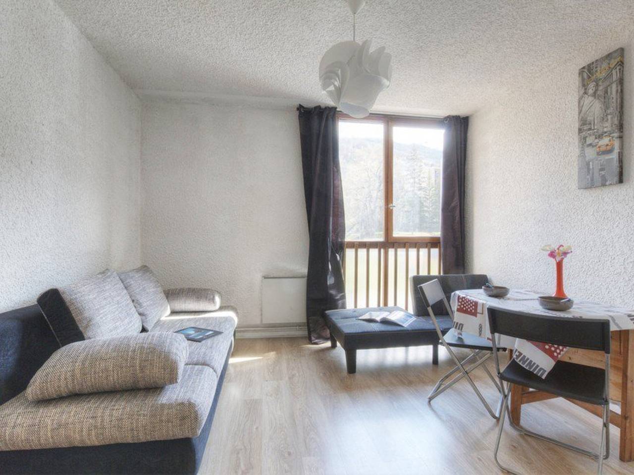 Ganze Wohnung, Gemütliches Studio für 2 Personen, Wlan, Tv, Parkplatz, Skiraum in Saint-Chaffrey, Serre Chevalier