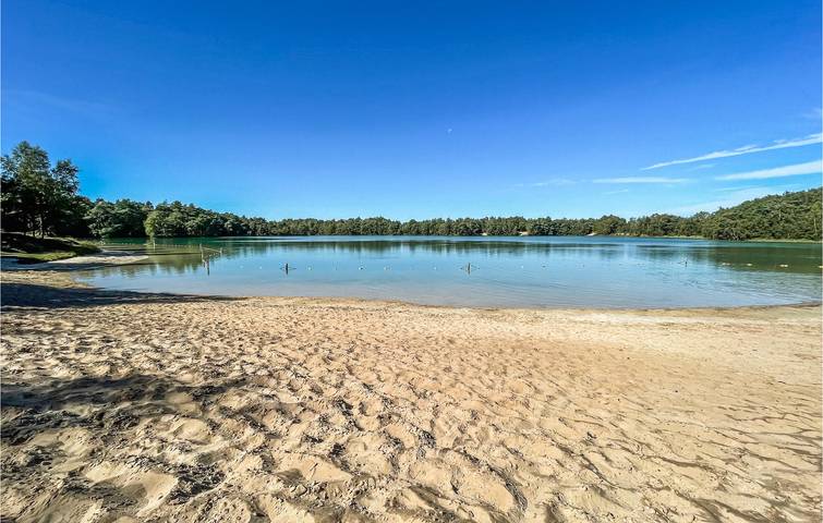Camping für 5 Personen, mit Terrasse in Drenthe - 2