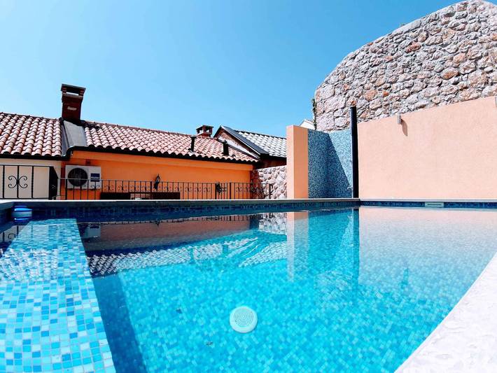 Ferienhaus für 4 Personen, mit Balkon und Garten in Kvarner Bucht