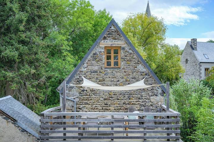 Location de vacances pour 2 personnes, avec Balcon et Jardin dans Office De Tourisme De Murolo