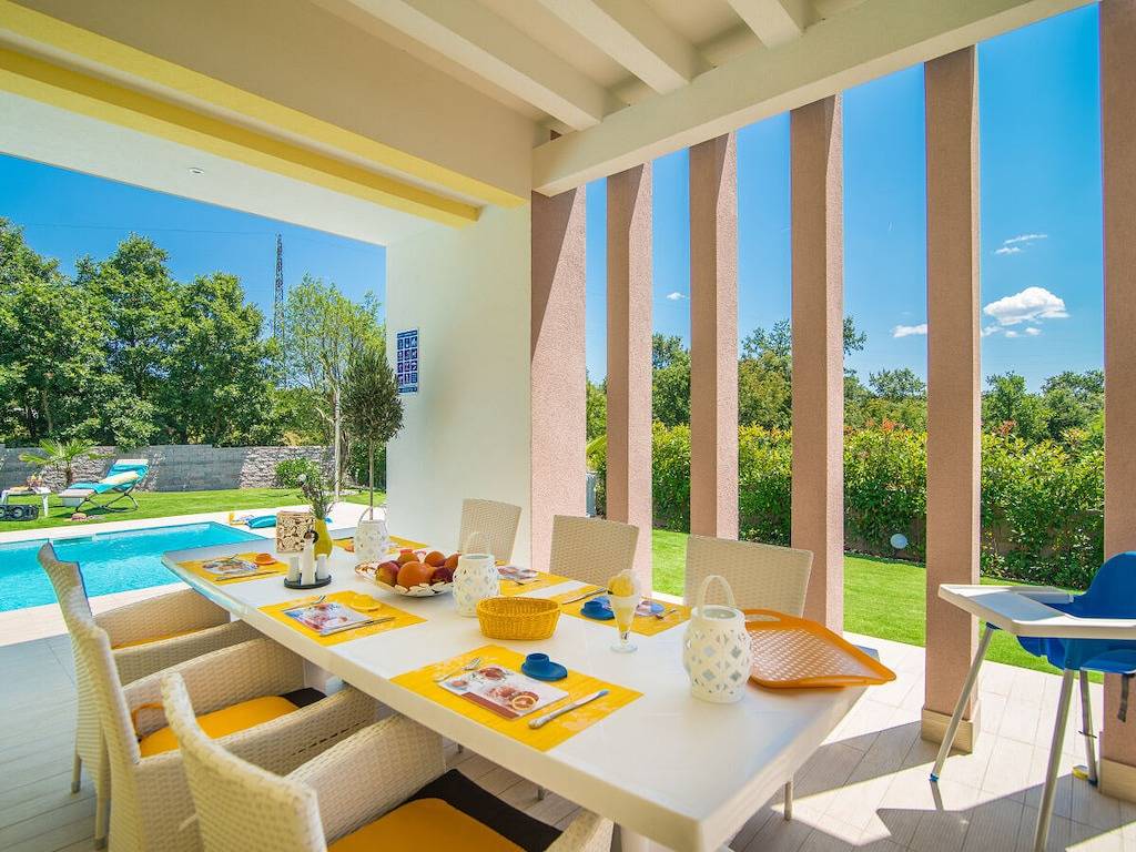 Ferienhaus mit 1 Schlafzimmer in Čabrunići, Svetvinčenat