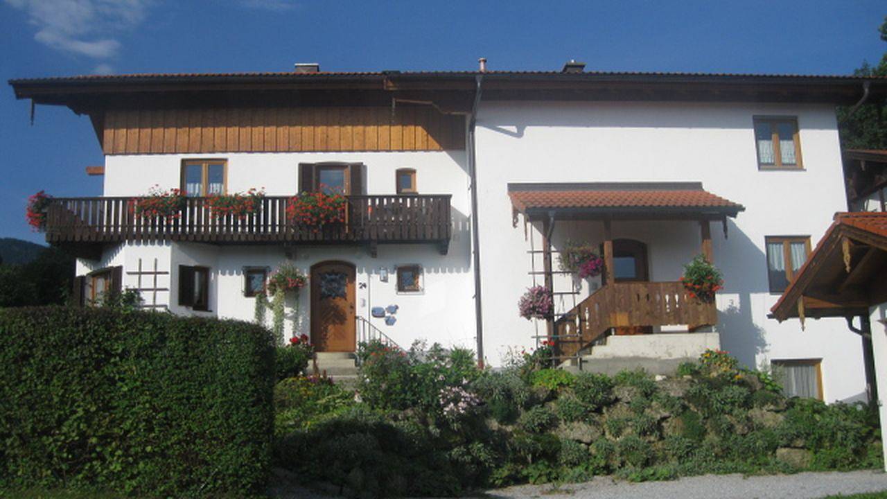 Ganze Ferienwohnung, Ferienwohnung für 5 Personen (52 m²) in Brannenburg in Wendelstein, Brannenburg